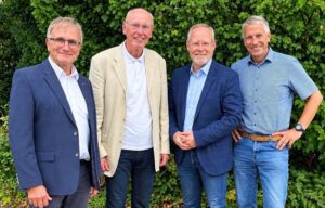 Der Stiftungsvorstand in aktueller BesetzungPersonen von links: Rüdiger Schaarschmidt, Wolfgang Schmitz, Karsten Hage, Hinrich Neumann.